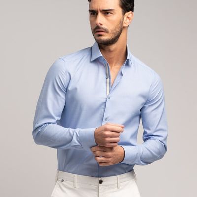 Camicia uomo tinta unita realizzata in cotone armaturato